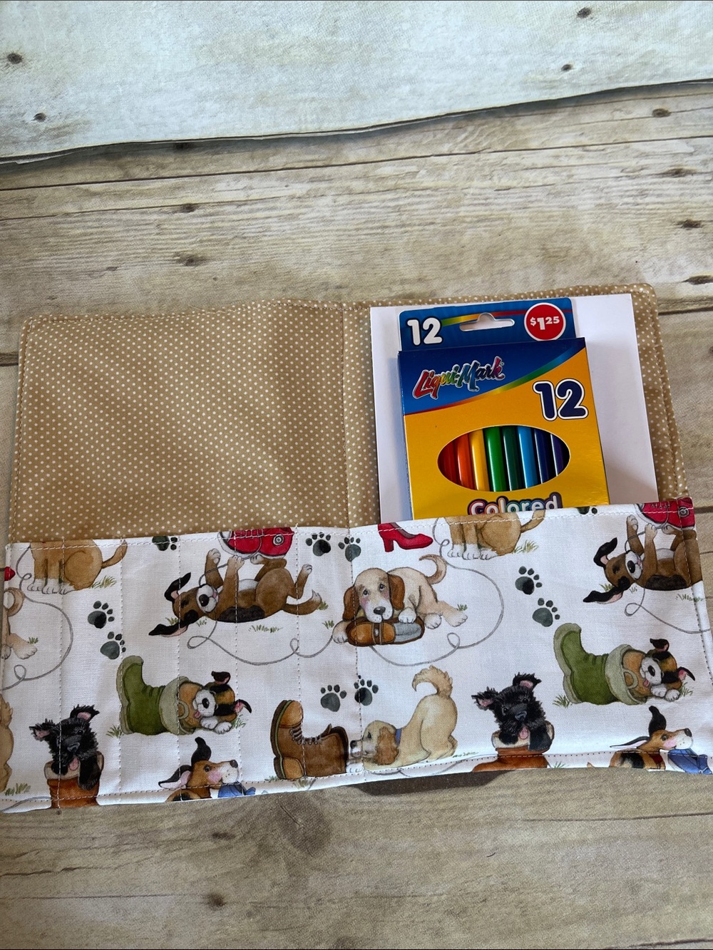 Art Portfolio: Kids Travel Colored Pencil Set - Gift for Artists Playful Pups - Picture 8 of 11